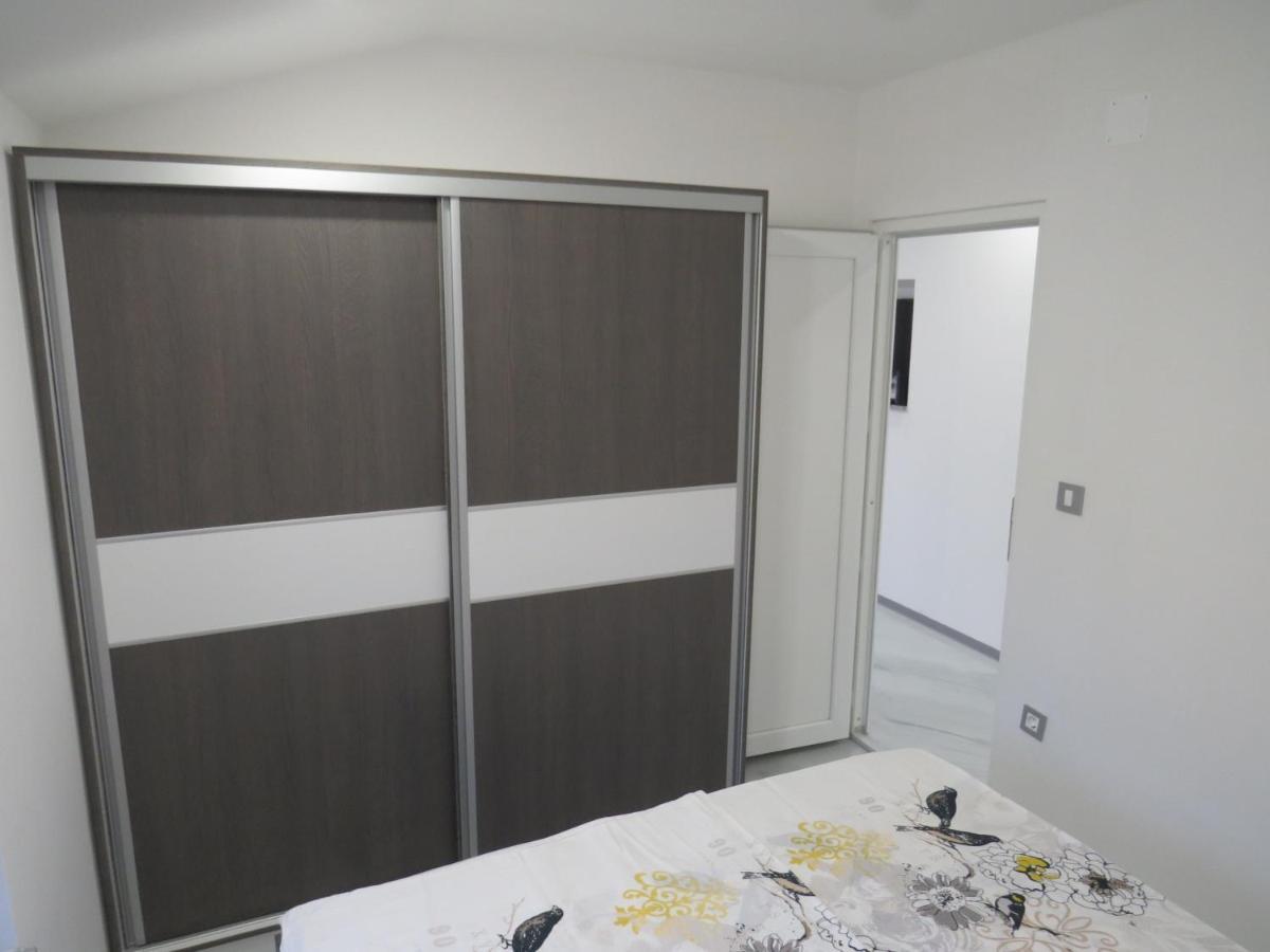 Apartman Luka 1 Šibuljina Exteriör bild